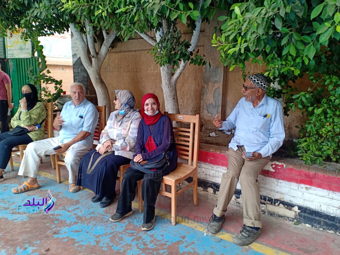 من أمام مدرسة النور للمكفوفين