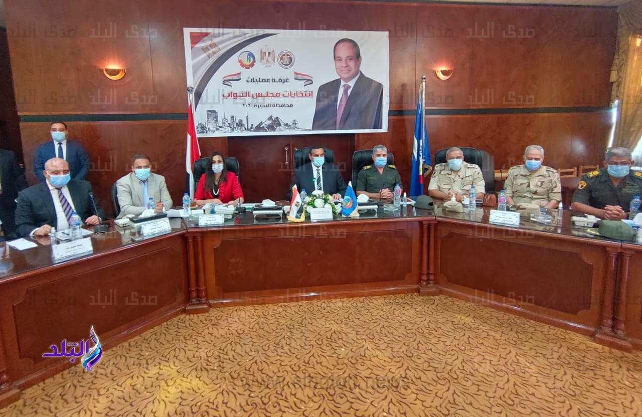  اللواء هشام آمنة محافظ البحيرة