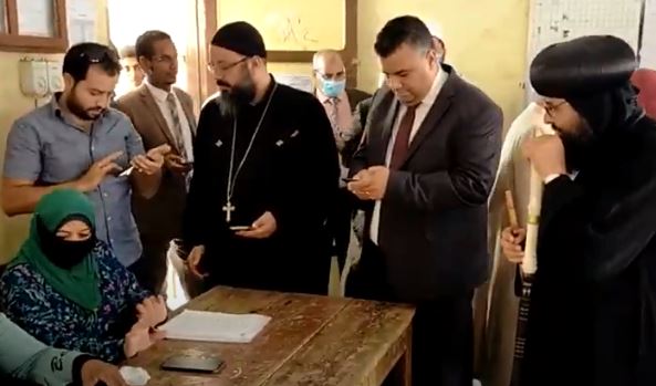 أسقف البحر الأحمر ورئيس المنطقة الأزهرية يتفقدون لجان الغردق