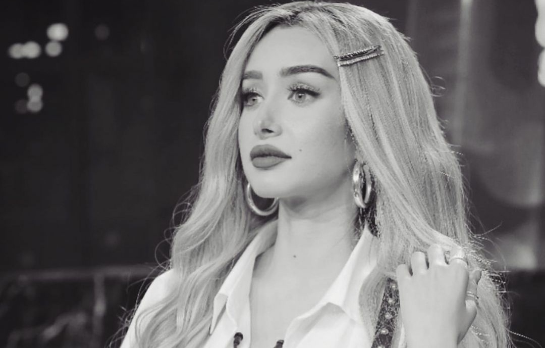 هنا الزاهد