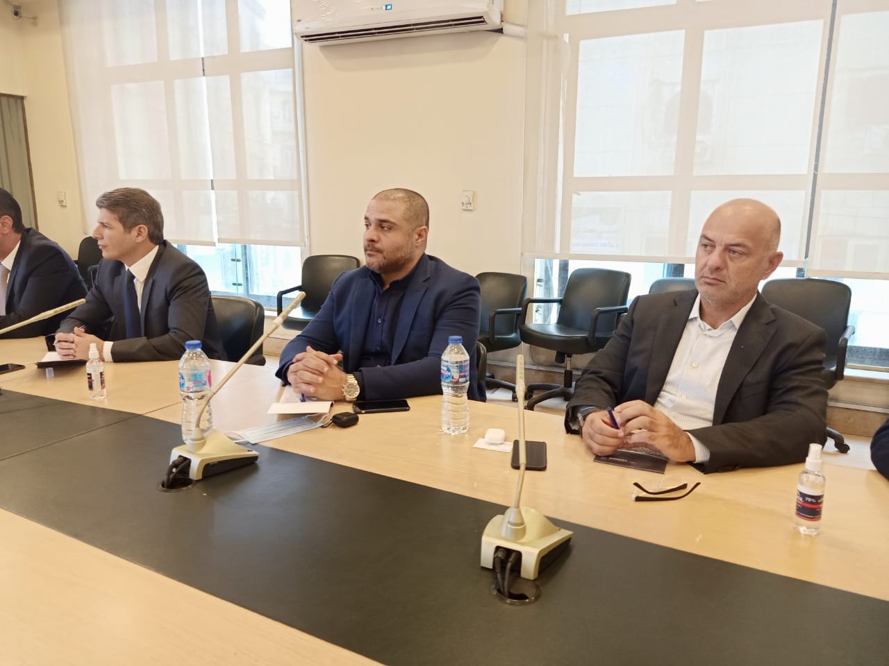 جانب من الاجتماع 