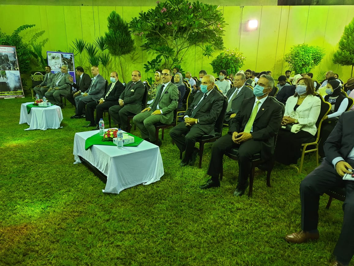 جانب من أعمال الندوة