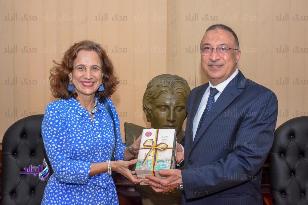 محافظ الإسكندرية يستقبل سفيرة دولة كولومبيا محافظ الإسكندرية يستقبل سفيرة دولة كولومبيا