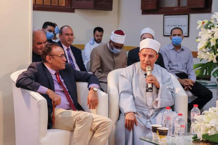 كبار علماء الأزهر يحتفلون بذكرى المولد النبوي في مؤسسة البيت