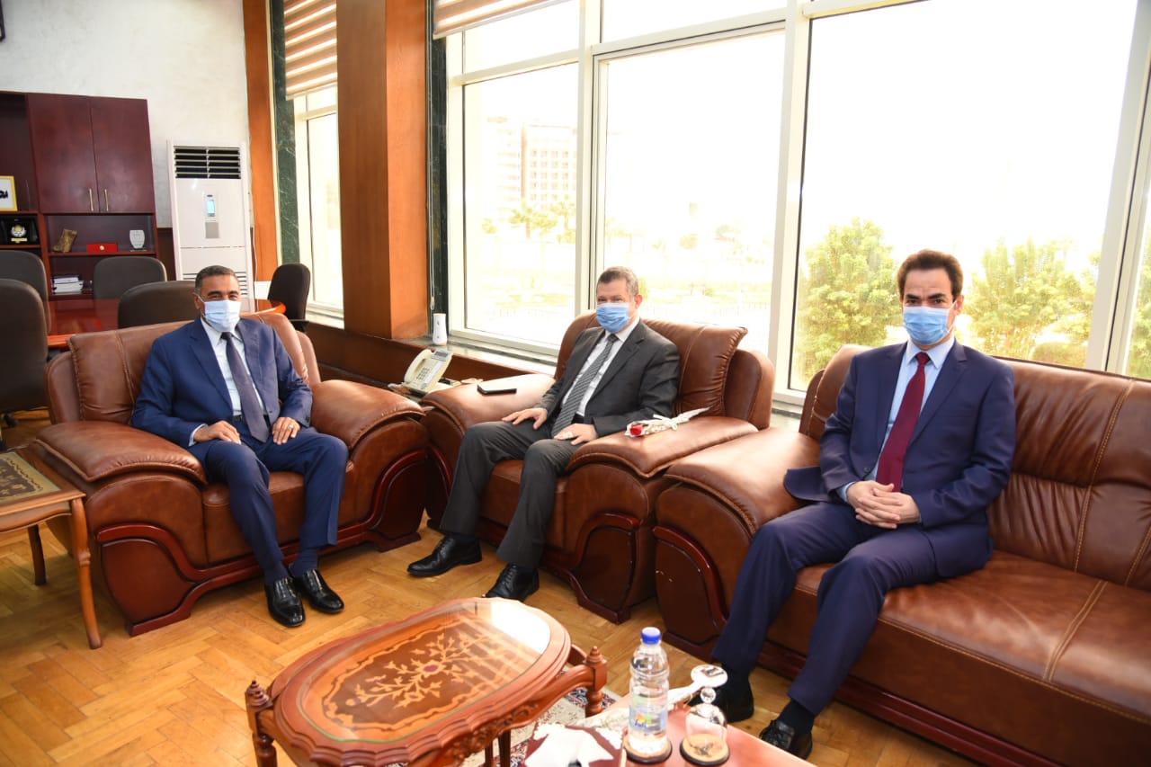 محافظ مطروح و  رئيس جامعة مطروح