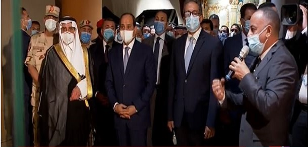 لرئيس السيسي يشاهد قطع أثرية تعرض لأول مرة بمتحف شرم الشيخ