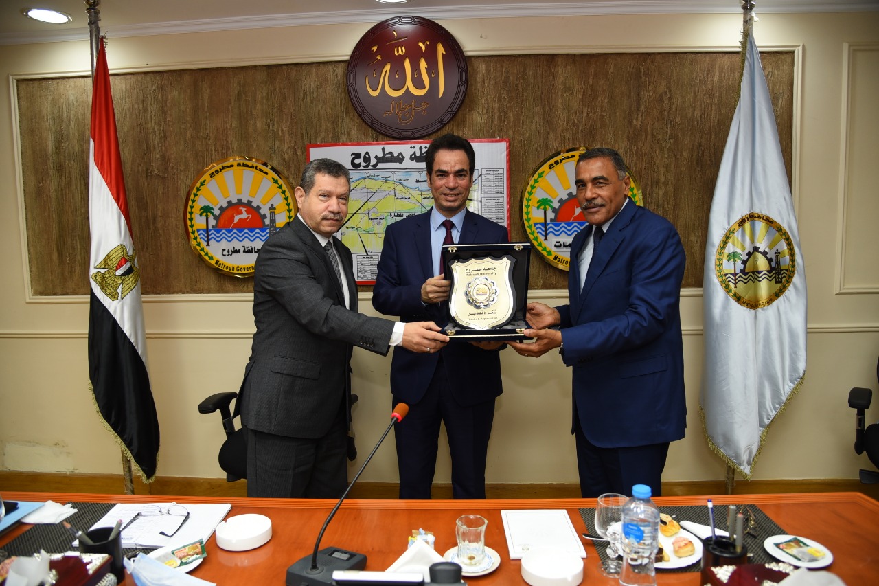 جانب من المناقشه 