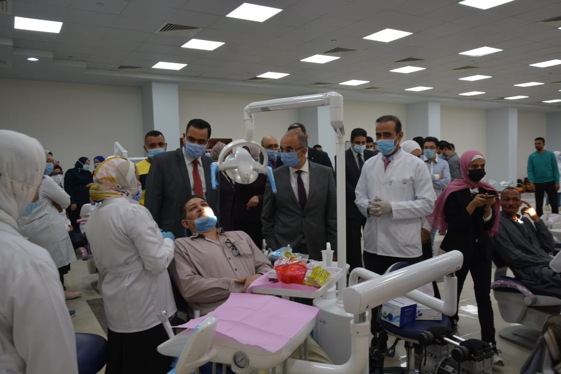  رئيس جامعة الزقازيق