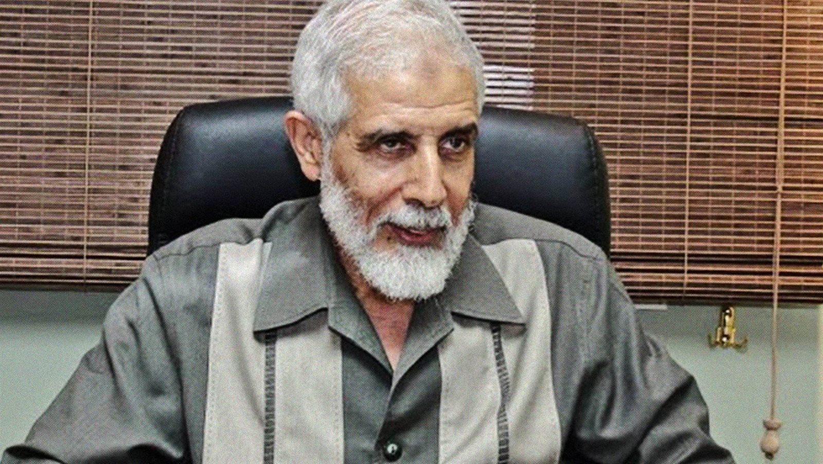 الإرهابي محمود عزت 