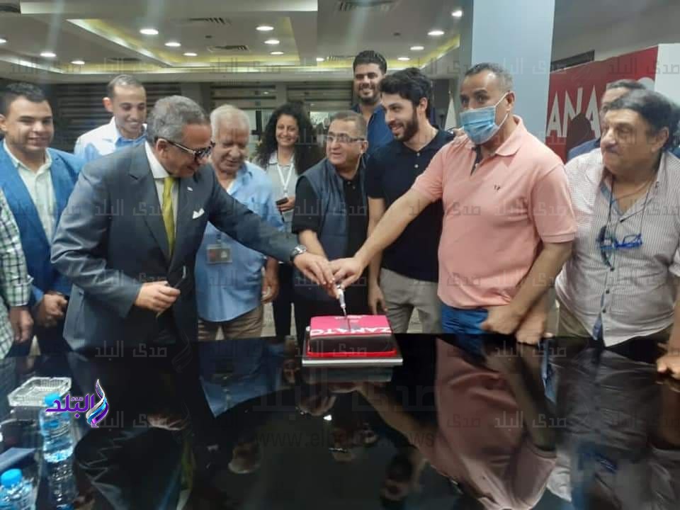اتحاد الكرة يحتفل بحسام الزناتي