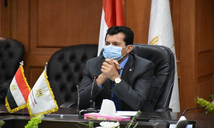 الدكتور أشرف صبحي 