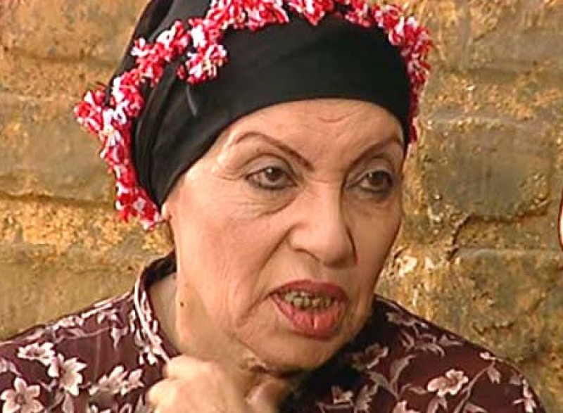 الفنانة رجاء حسين