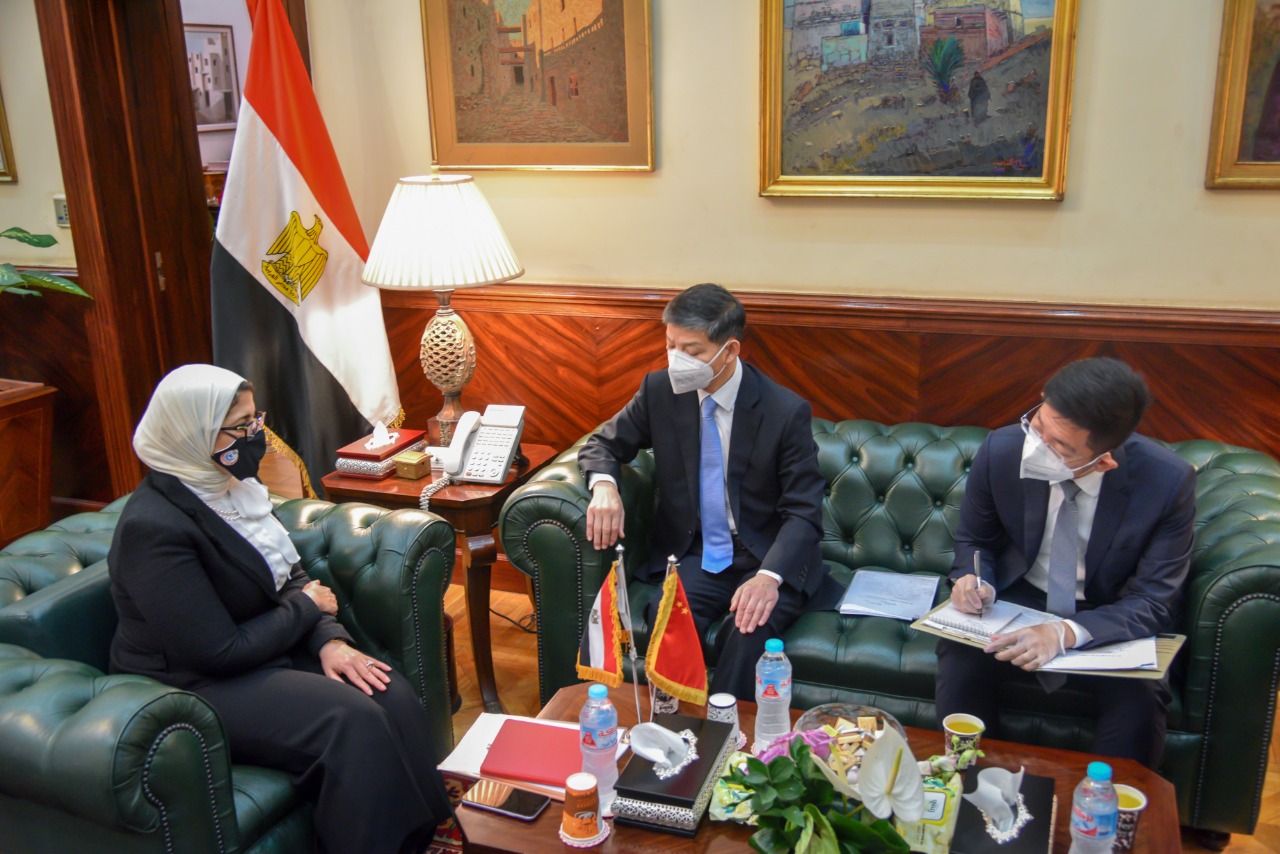 وزيرة الصحة 