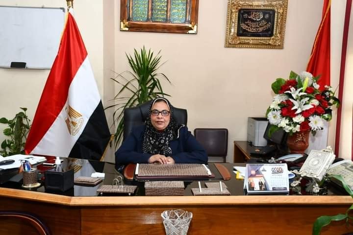 الدكتورة نهى سمير دنيا عميد الكلية  الدكتورة نهى سمير دنيا عميد الكلية