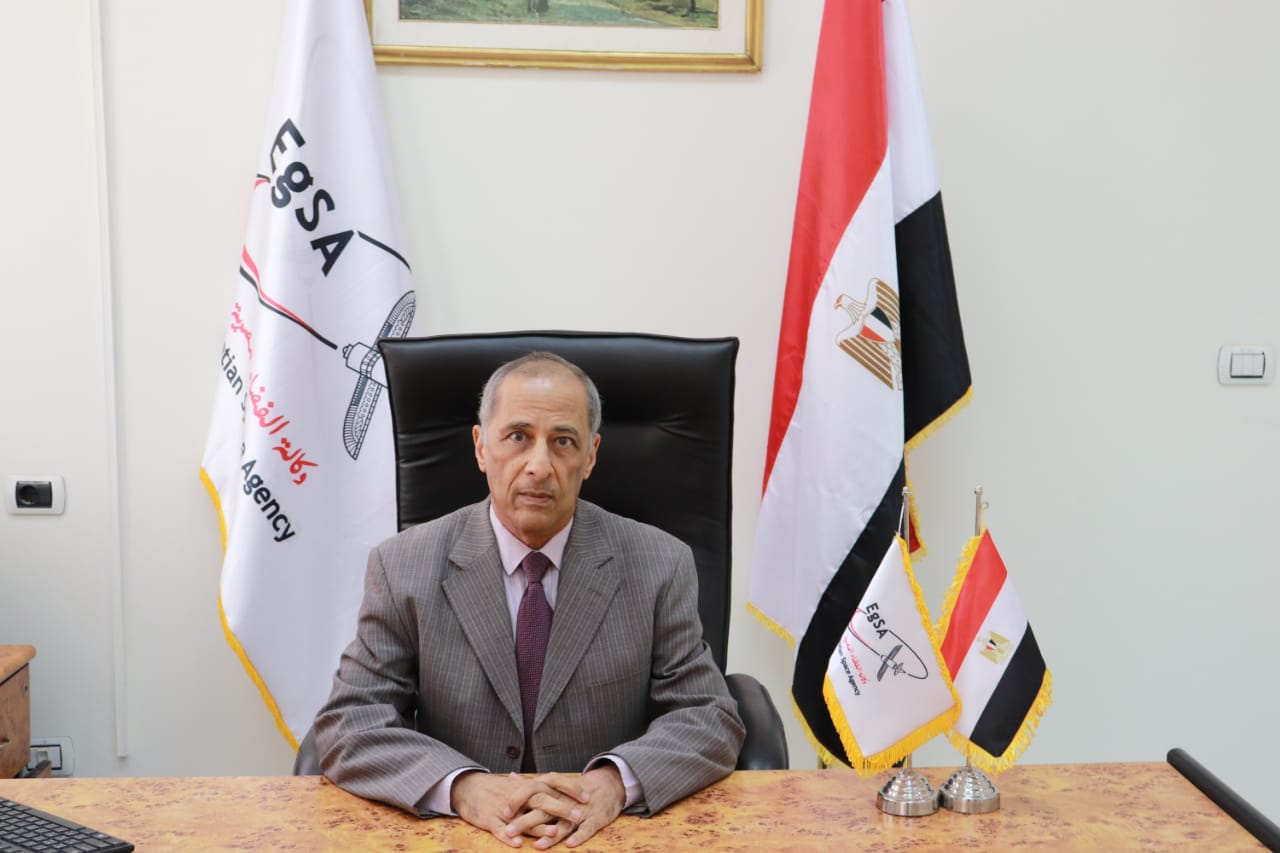 رئيس وكالة الفضاء المصرية