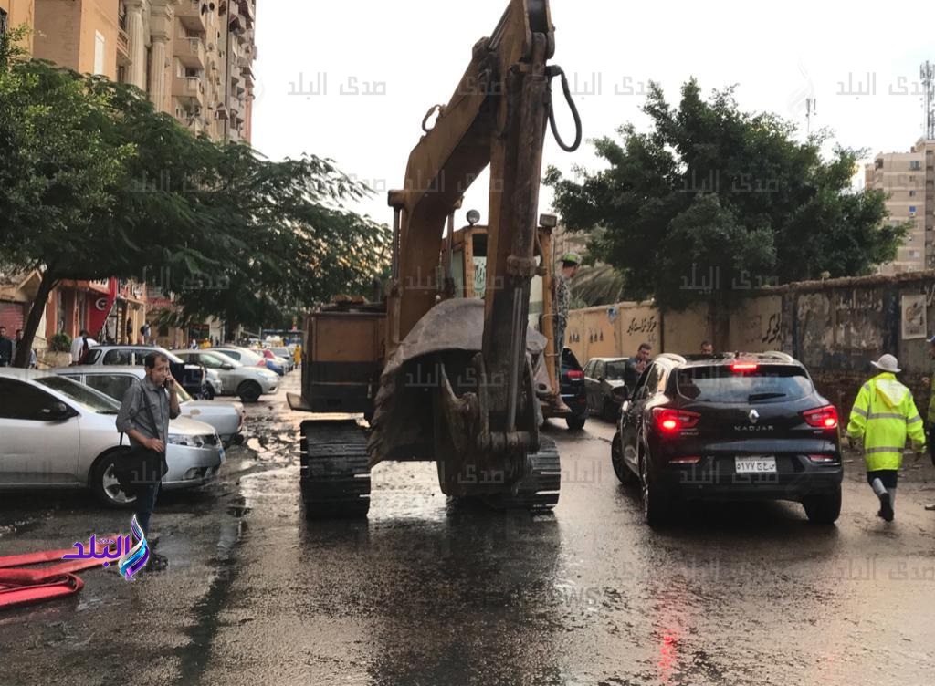  إصلاح كسر ماسورة مياه