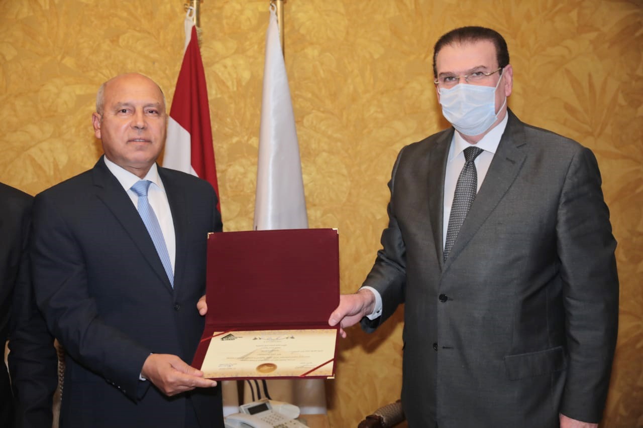 وزير النقل ونقيب المهندسين 