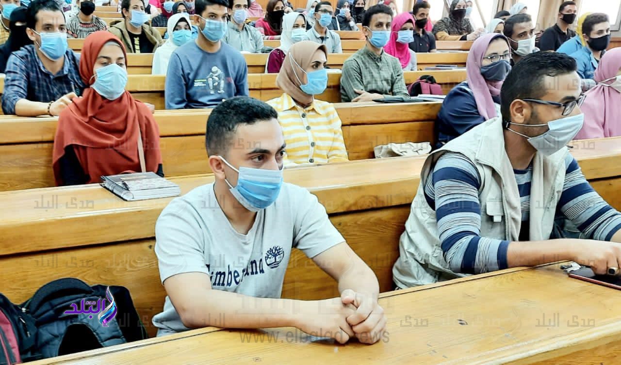 طلاب جامعة حلوان 2020