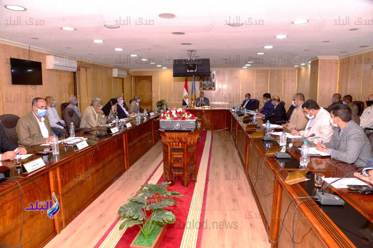 اللواء عصام سعد محافظ أسيوط