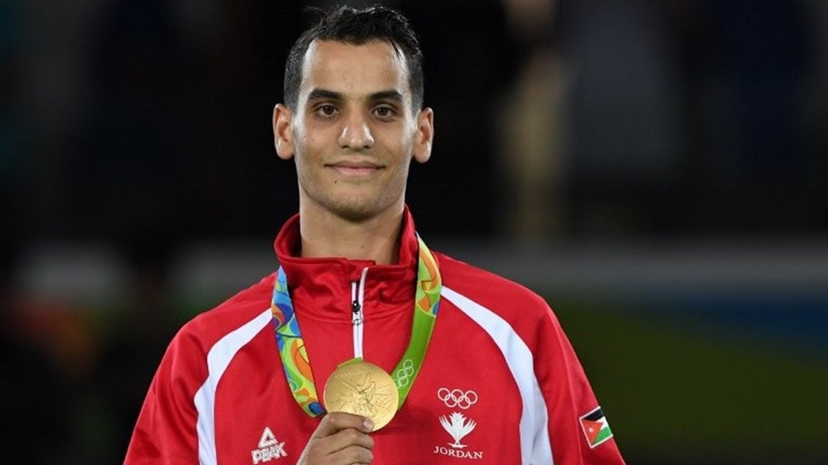 البطل الأوليمبي أحمد أبو غوش  