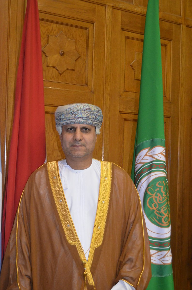 الدكتور حسن المدحاني الدكتور حسن المدحاني