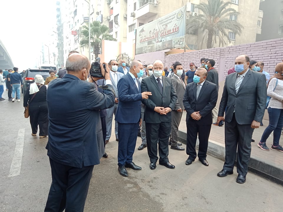 محافظ القاهرة يتفقد الحالة الانتخابية بمدينة نصر