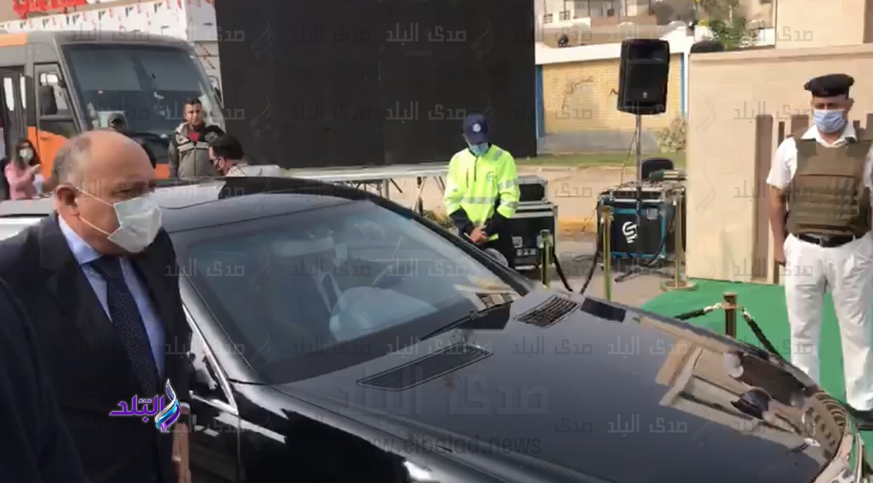 وزير الخارجية 