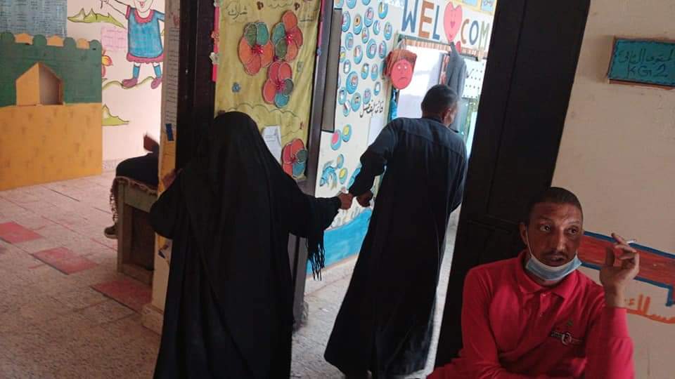 إقبال المواطنين على لجان الانتخابات 