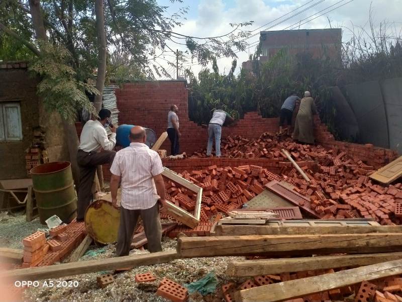 إزالة فورية لـ 3 حالات تعدي علي الأراضي الزراعية بالمنوفية 