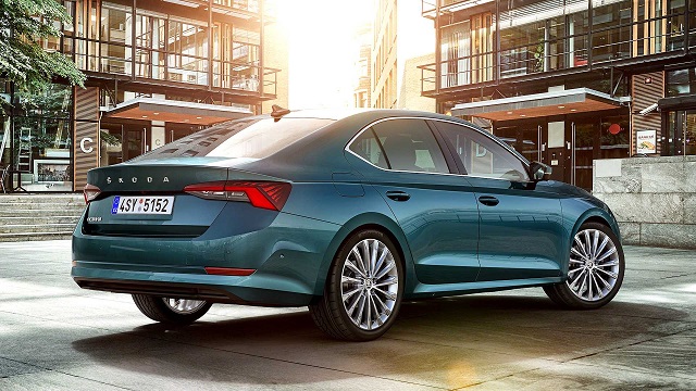 سكودا اوكتافيا skoda octavia 2021