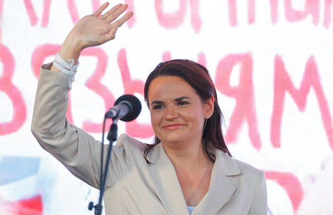 زعيمة المعارضة في روسيا البيضاء سفيتلانا تيخانوسكايا زعيمة المعارضة في روسيا البيضاء سفيتلانا تيخانوسكايا