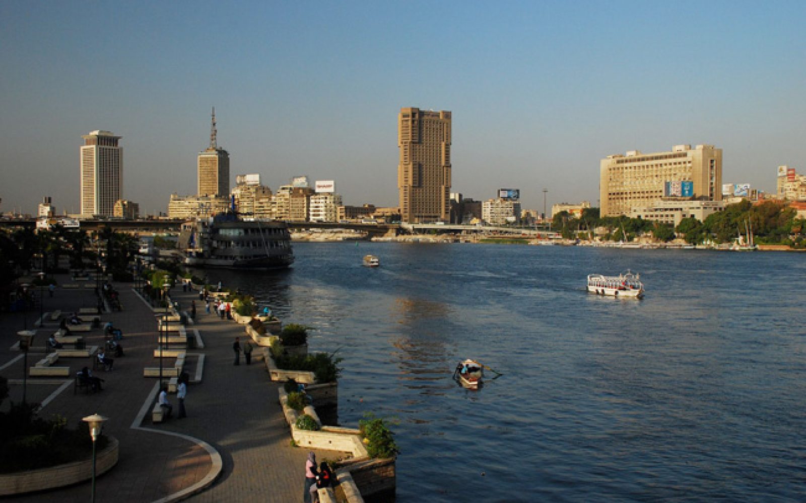 الطقس على القاهرة 
