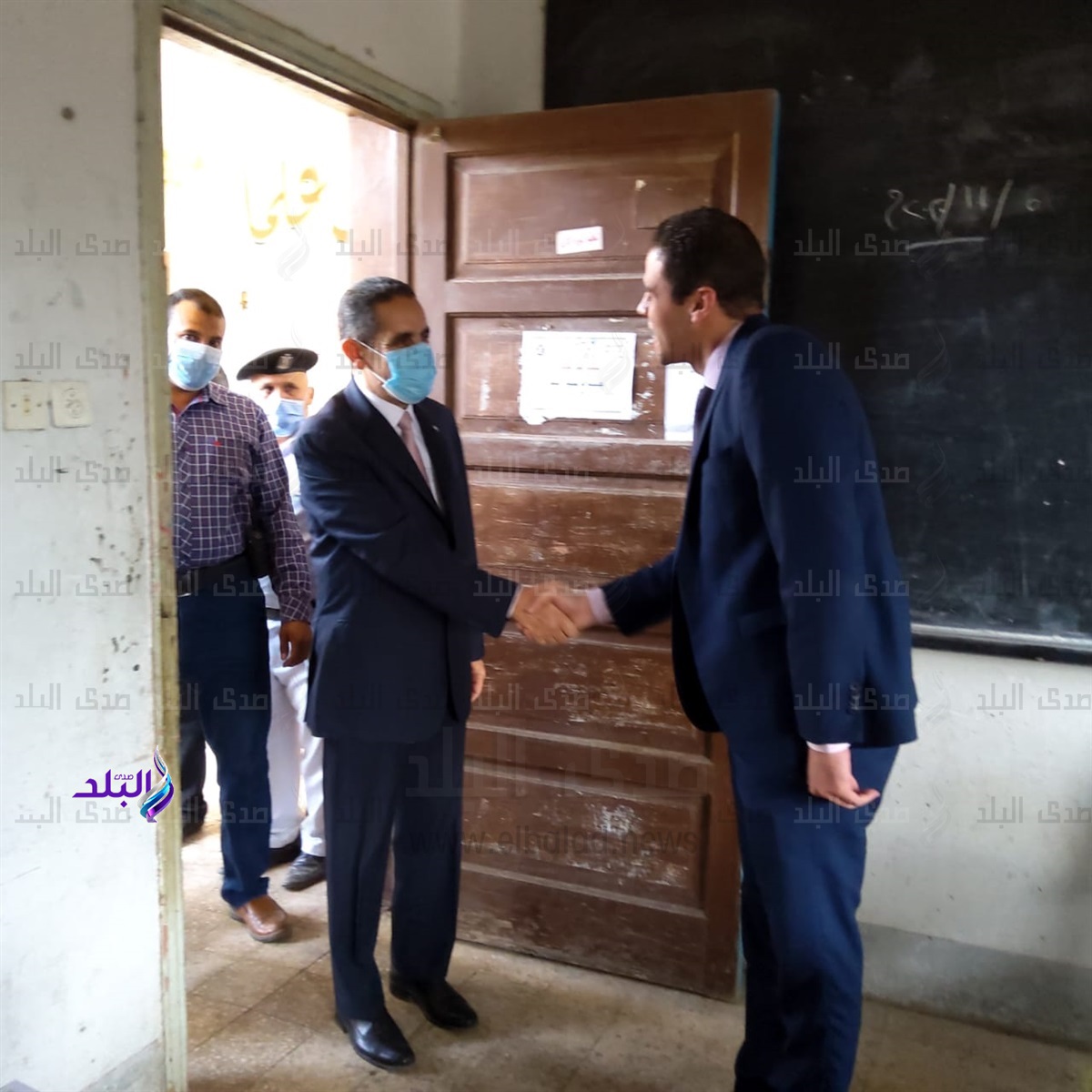 محافظ الغربية في ثاني أيام العملية الانتخابية يتفقد المقار