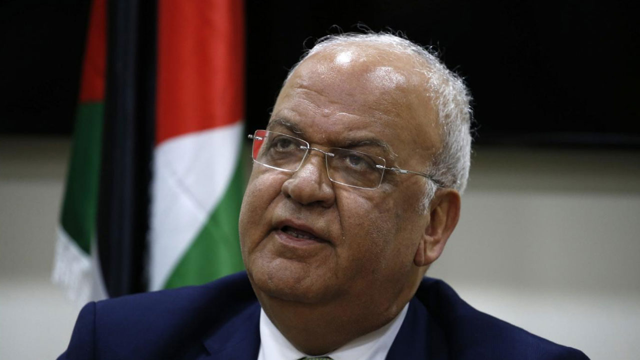 قيادات حركة فتح تنعى وفاة صائب عريقات