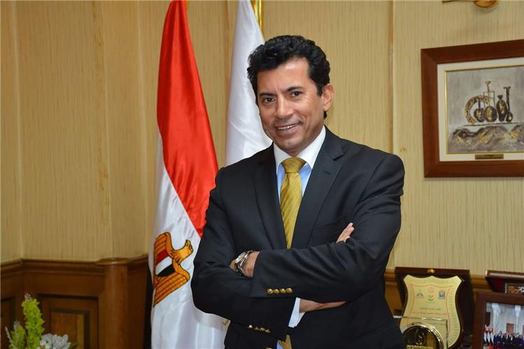 أشرف صبحى