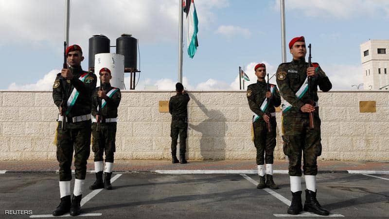 بدء مراسم تشييع جثمان صائب عريقات
