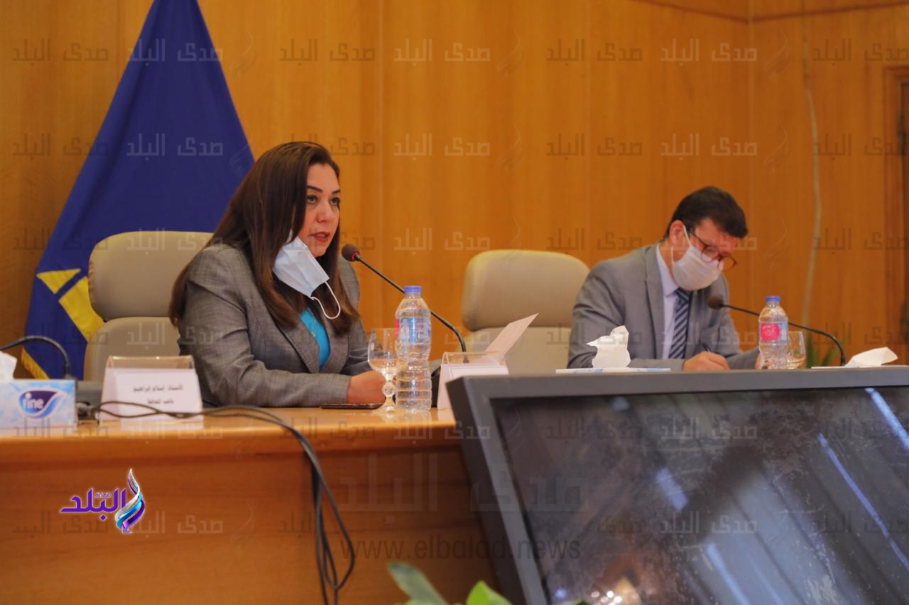  الدكتورة منال عوض محافظ دمياط
