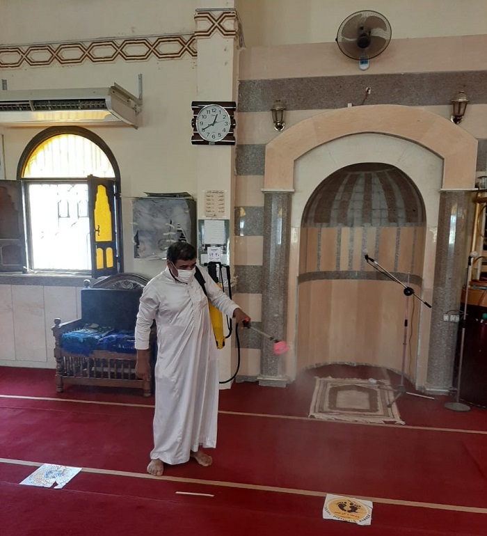 اعمال التعقيم مستمرة بالمساجد