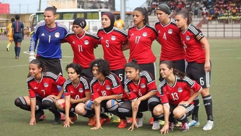 منتخب الكرة النسائية