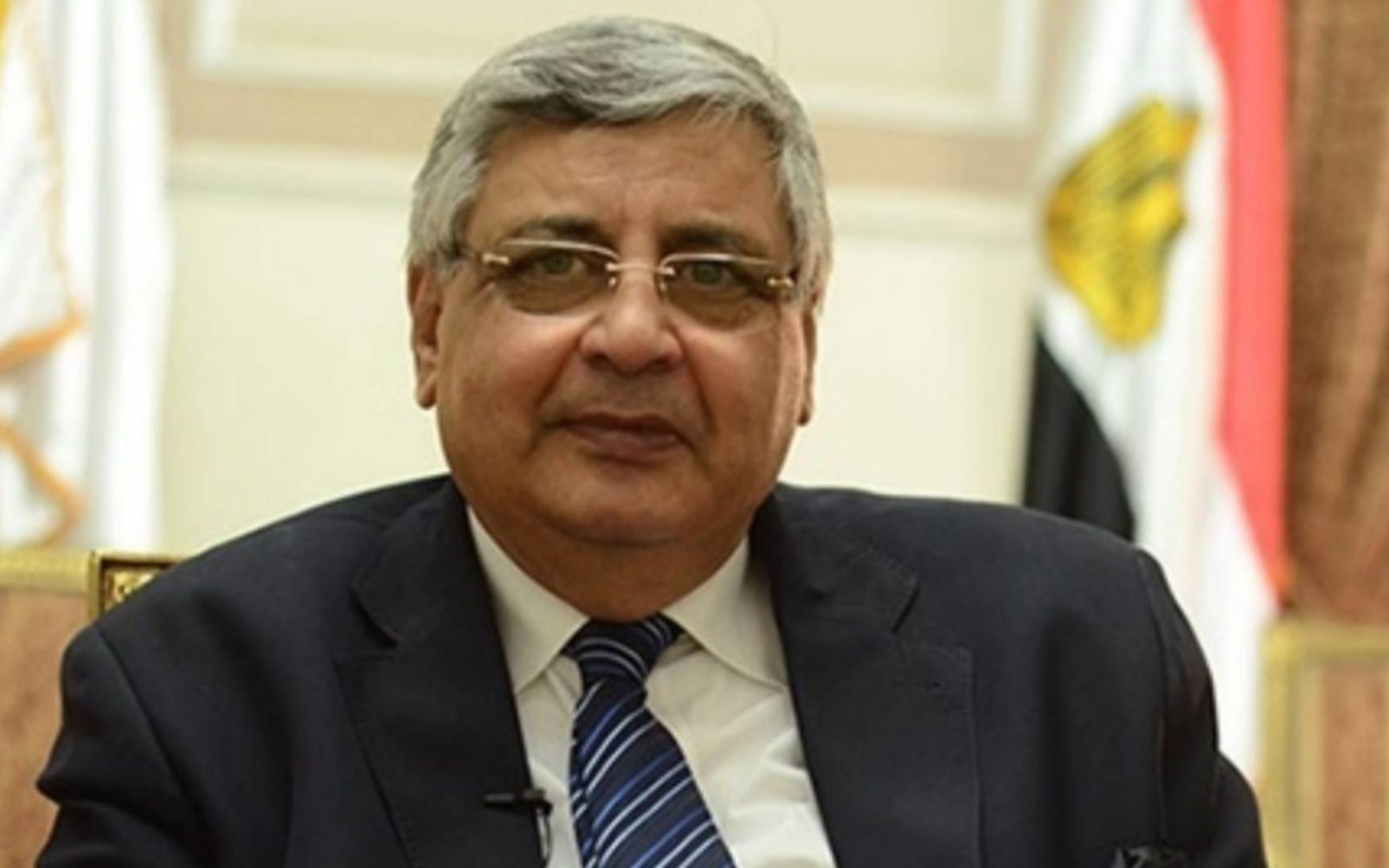 لدكتور محمد عوض تاج الدين
