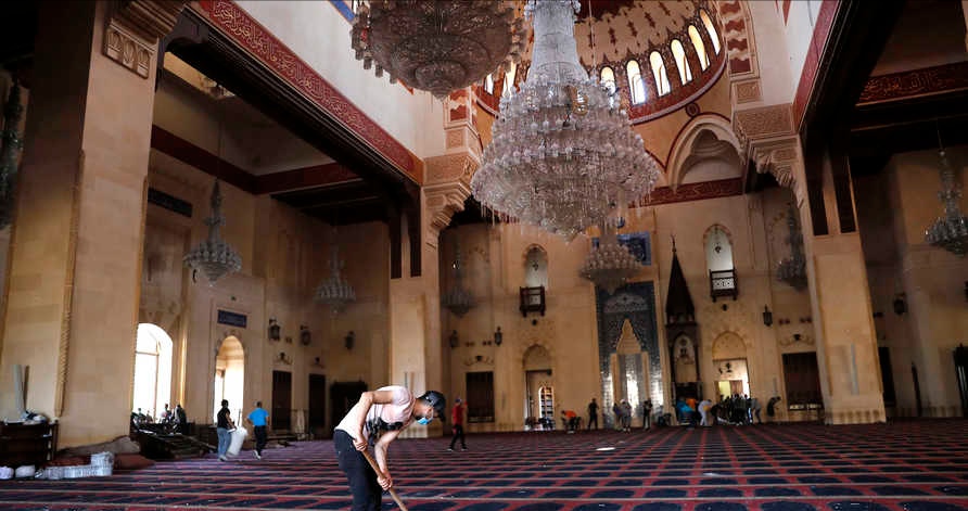 الاعتداء علي مسجد 