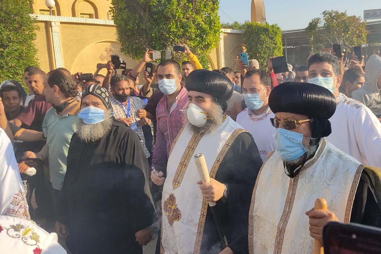 طواف الشمامسة بدير الرزيقات أحتفالاً بالشهيد مارجرجس  