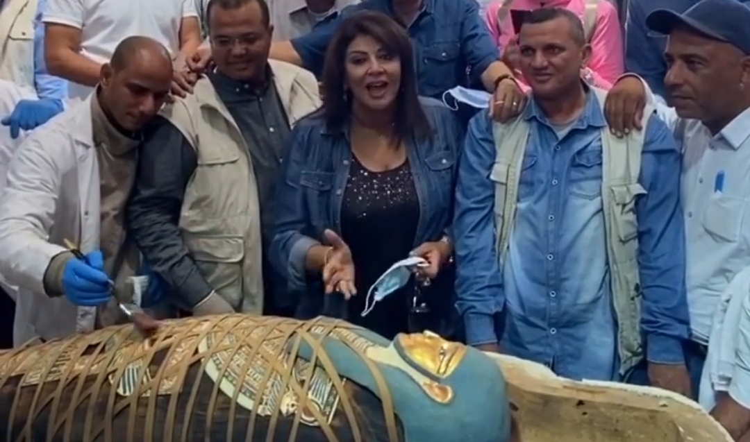 هالة صدقي