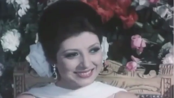 نبيلة عبيد