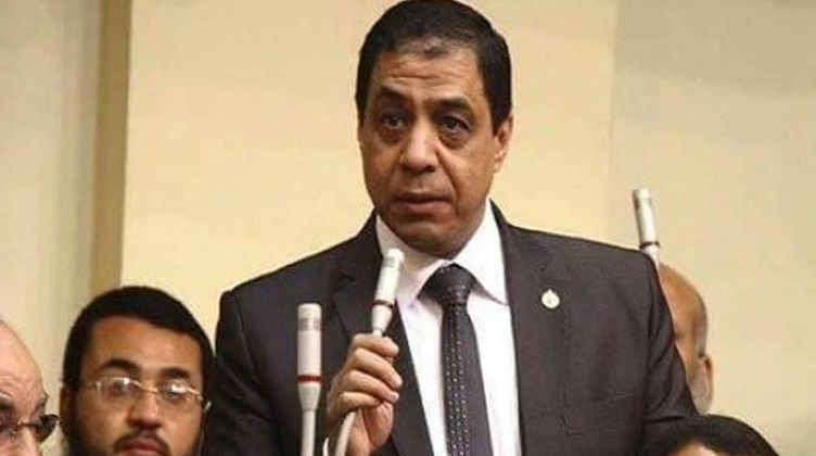 النائب حسنى حافظ ، عضو لجنة الصحة بالبرلمان 