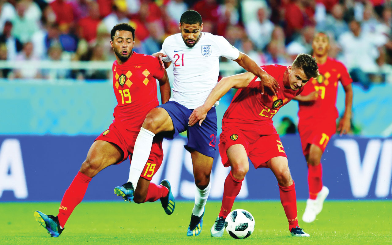 ايطاليا وبولندا 