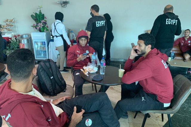 بعثة منتخب مصر أثناء السفر إلى توجو 