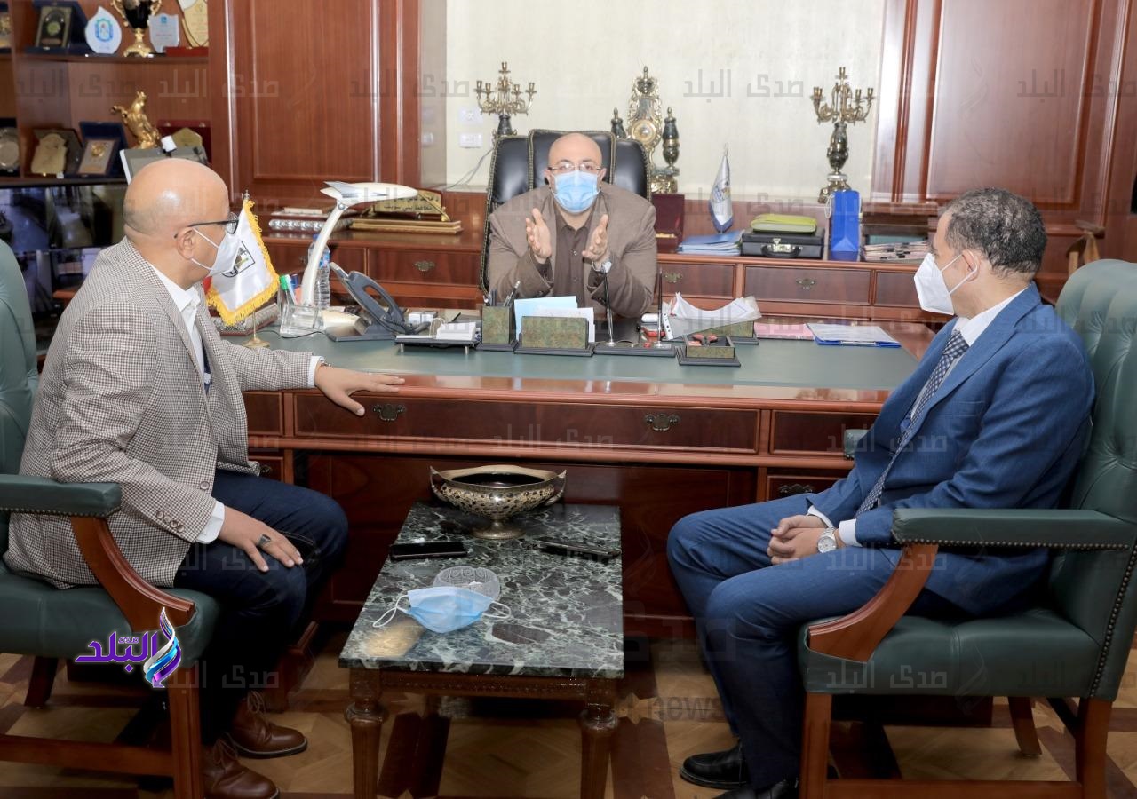  الدكتور محمد هاني غنيم محافظ بني سويف