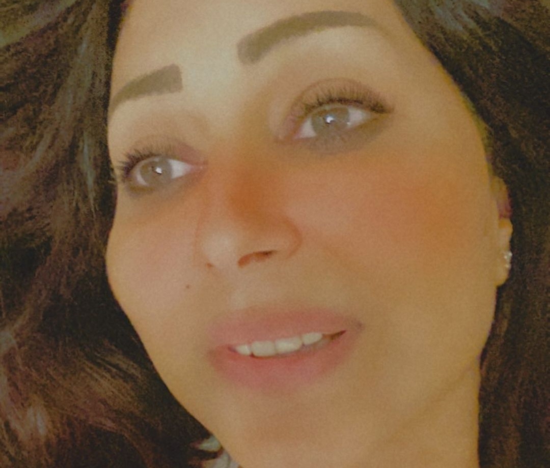 وفاء عامر
