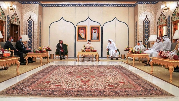 جانب من الاجتماع 